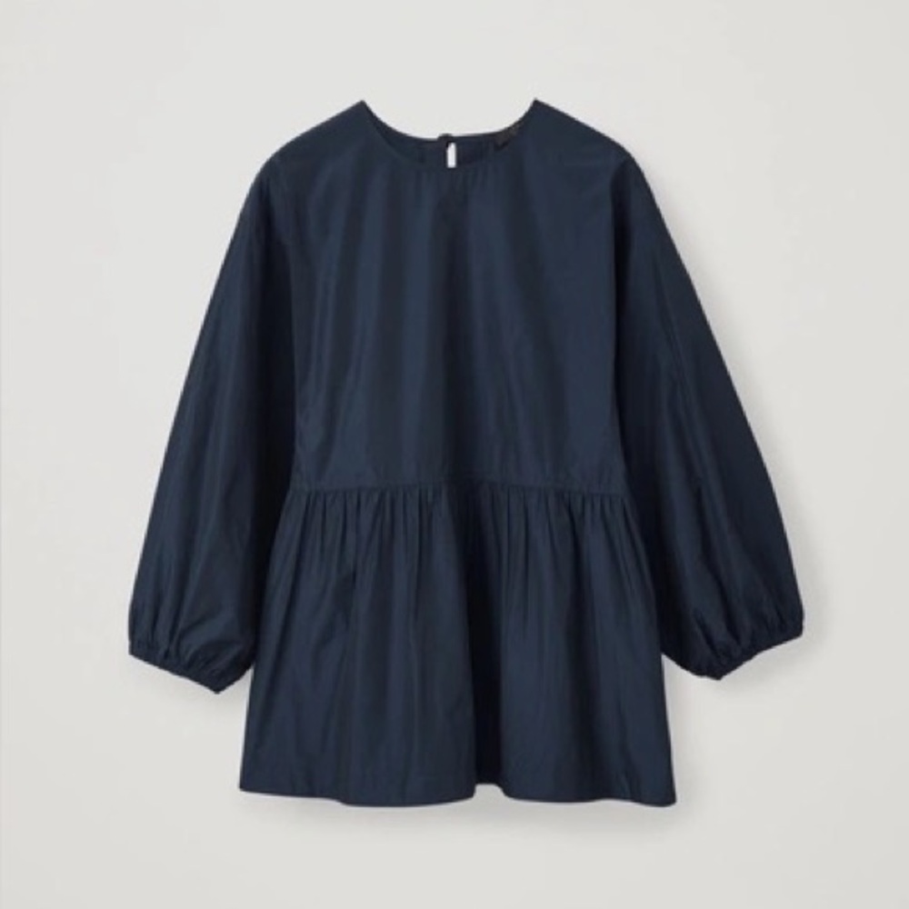 COS
Open-back Gathered Technical Top In Blue size 4